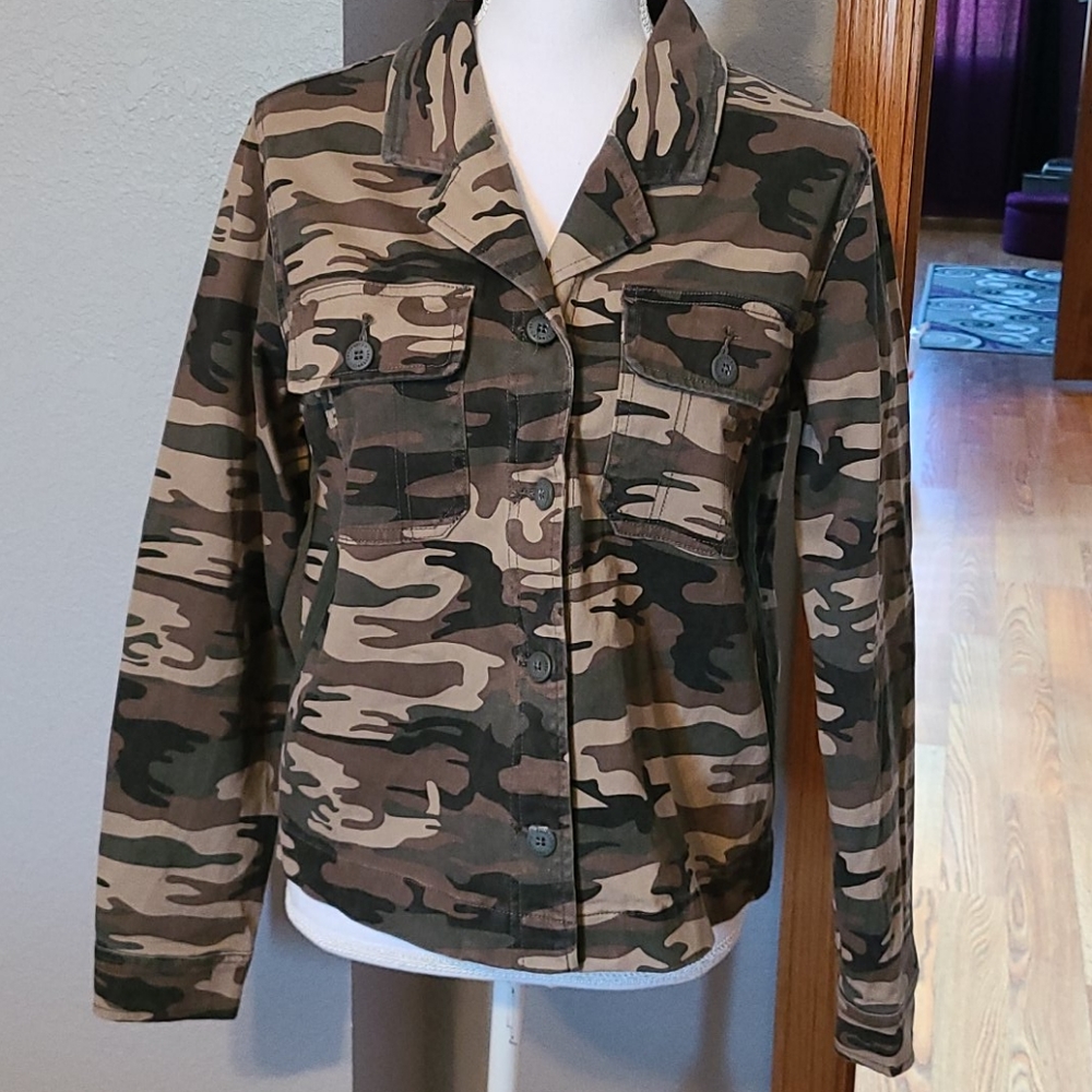 Sanctuary camouflage jacket,  sz S/M